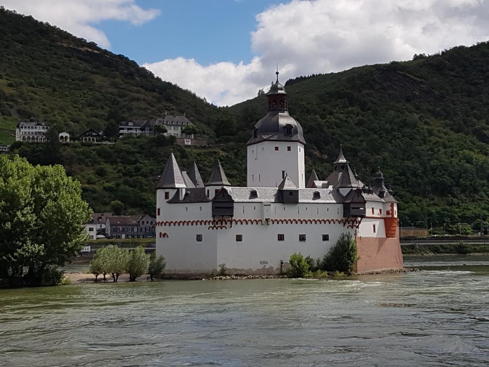 Gästehaus Karbach Oberwesel Exterior foto